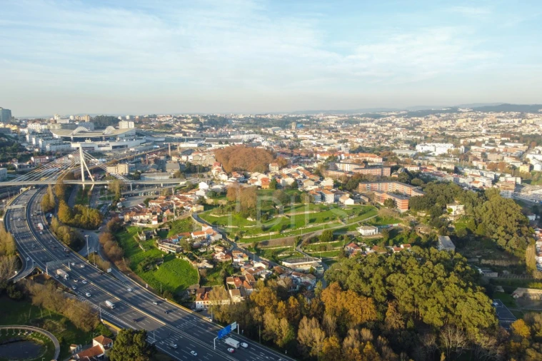 Apartamento T2 para Venda em Campanhã Foto 13