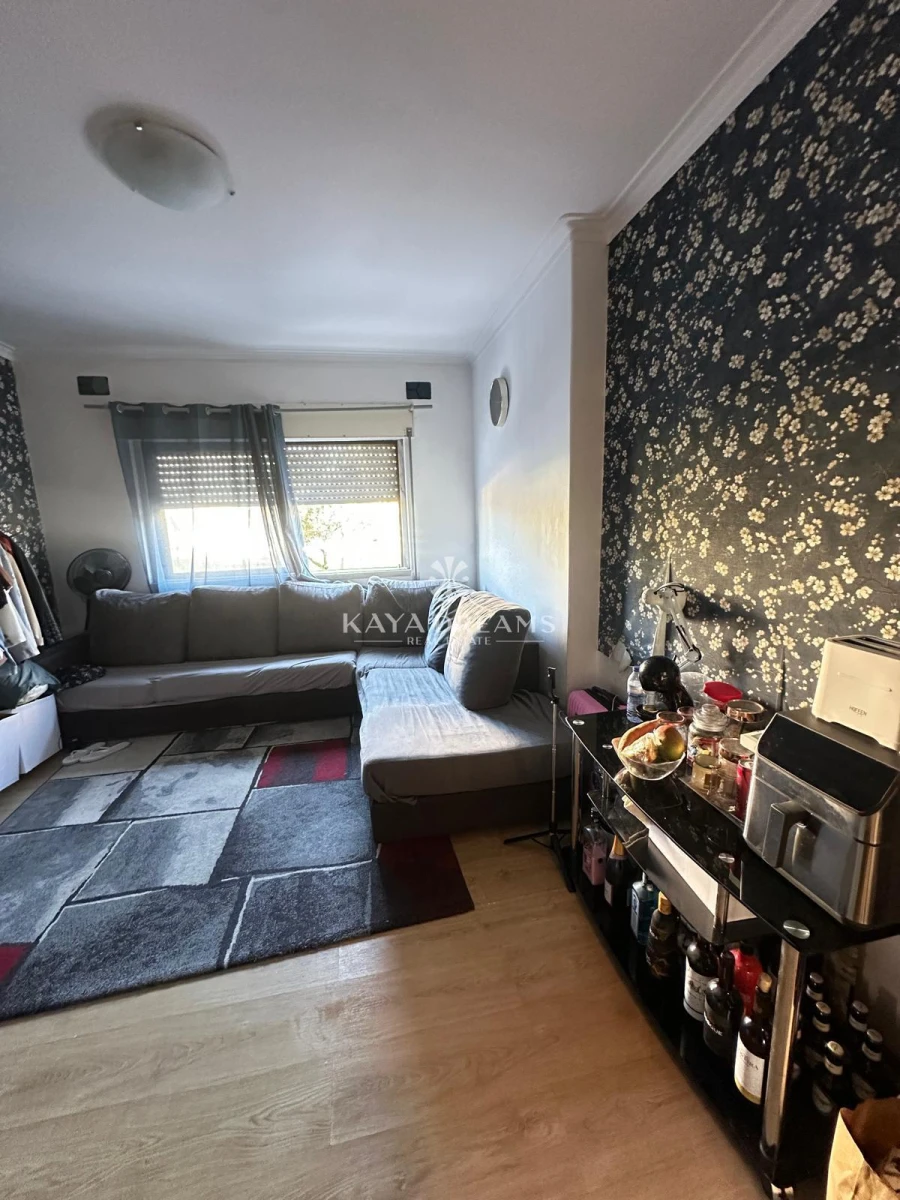 Apartamento T2 para Venda em Cacém e São Marcos Foto 2