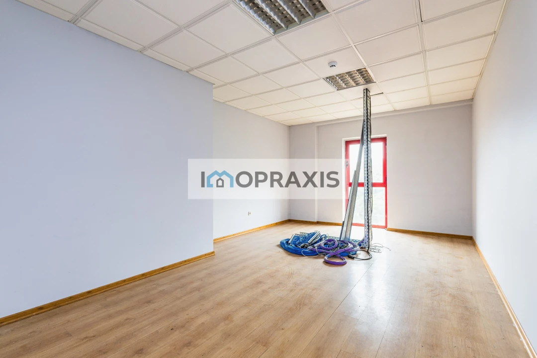 Escritório para Venda em Leiria, Pousos, Barreira e Cortes Foto 2