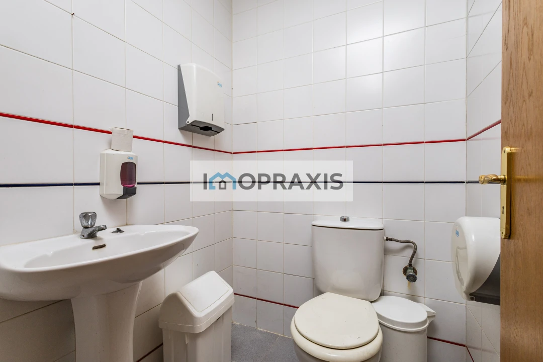 Escritório para Venda em Leiria, Pousos, Barreira e Cortes Foto 6