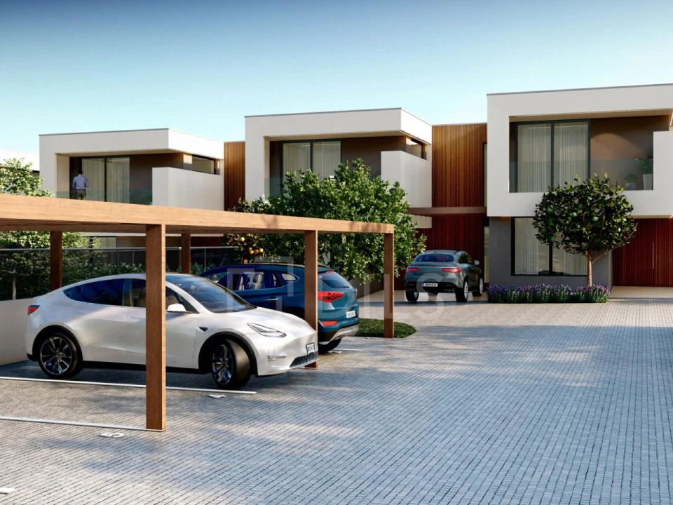 Moradia T4 para Venda em Almancil Foto 24