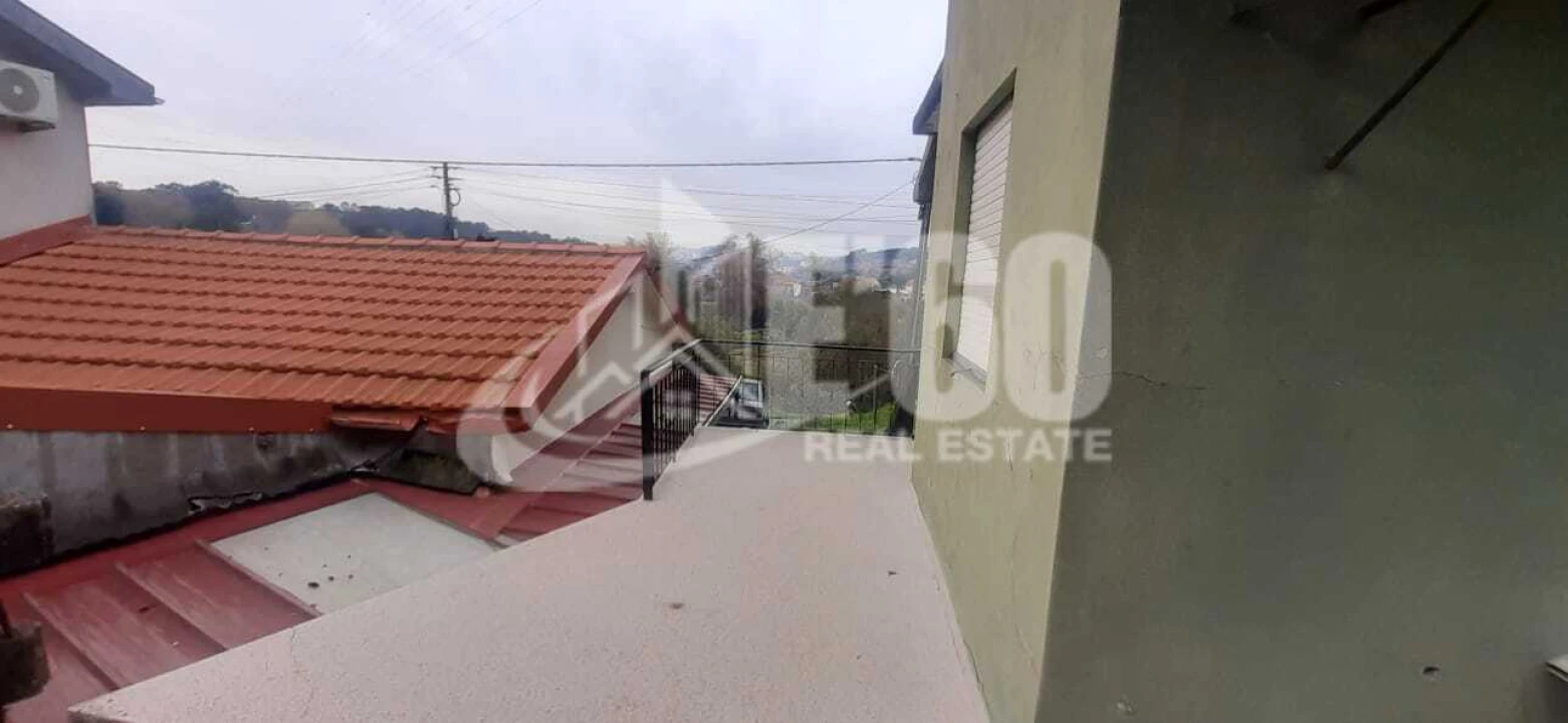 Moradia T3 para Venda em Avintes Foto 14