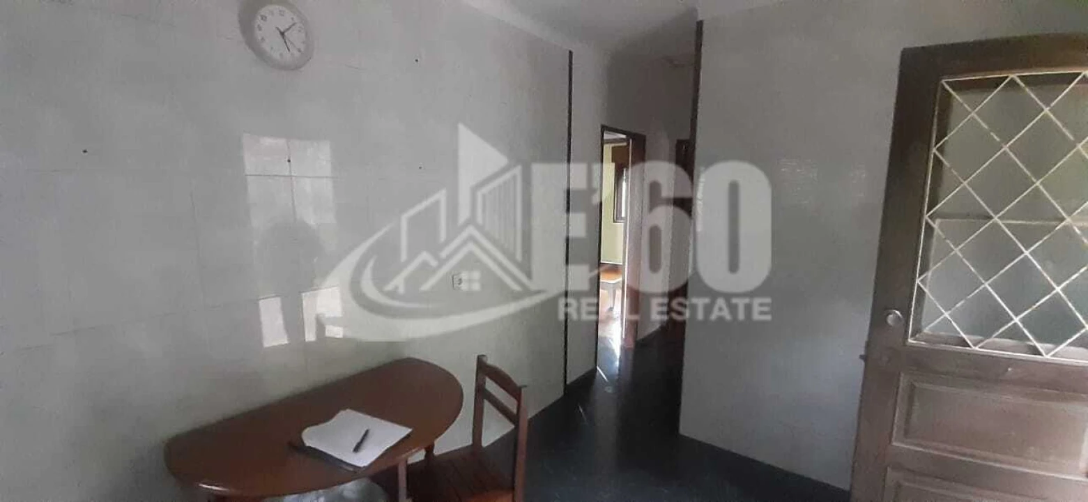 Moradia T3 para Venda em Avintes Foto 8