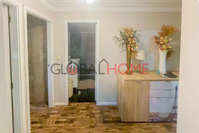 Apartamento T2 para Venda em Rio Tinto Foto 5