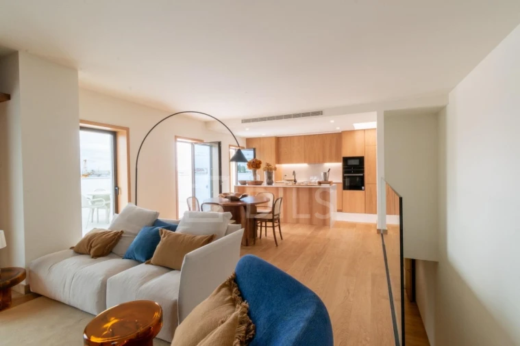 Apartamento T1 para Venda em Cedofeita, Santo Ildefonso, Sé, Miragaia, São Nicolau e Vitória Foto 2