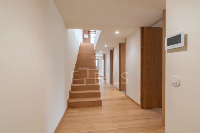 Apartamento T1 para Venda em Cedofeita, Santo Ildefonso, Sé, Miragaia, São Nicolau e Vitória Foto 9