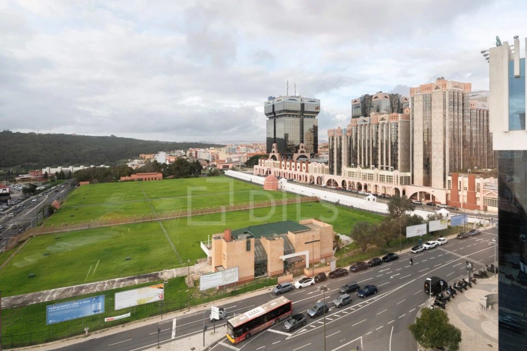 Escritório para Arrendamento em Campo de Ourique Foto 19
