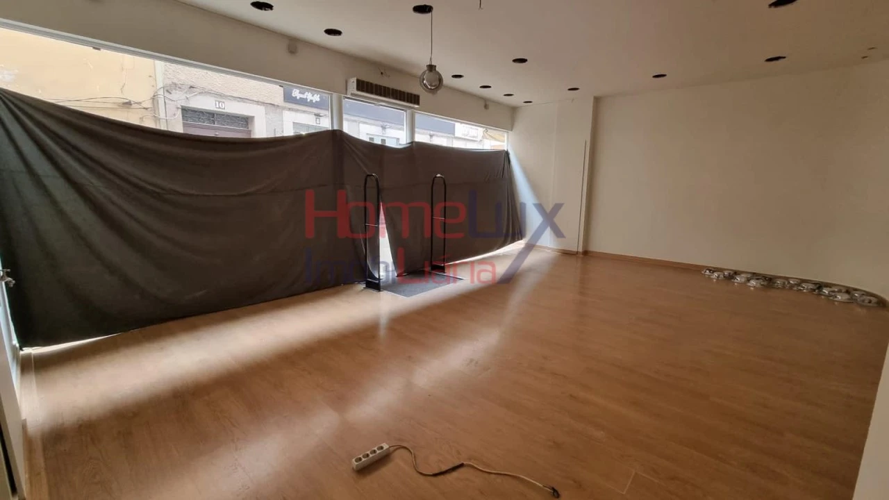 Loja para Arrendamento em Viseu Foto 5