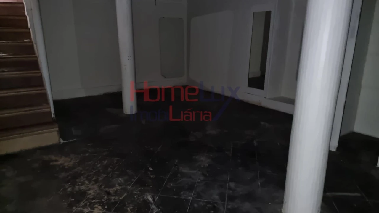 Loja para Arrendamento em Viseu Foto 14