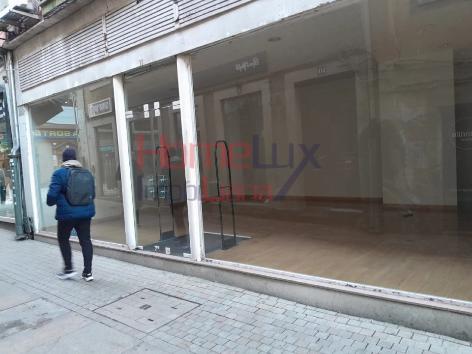 Loja para Arrendamento em Viseu Foto 2