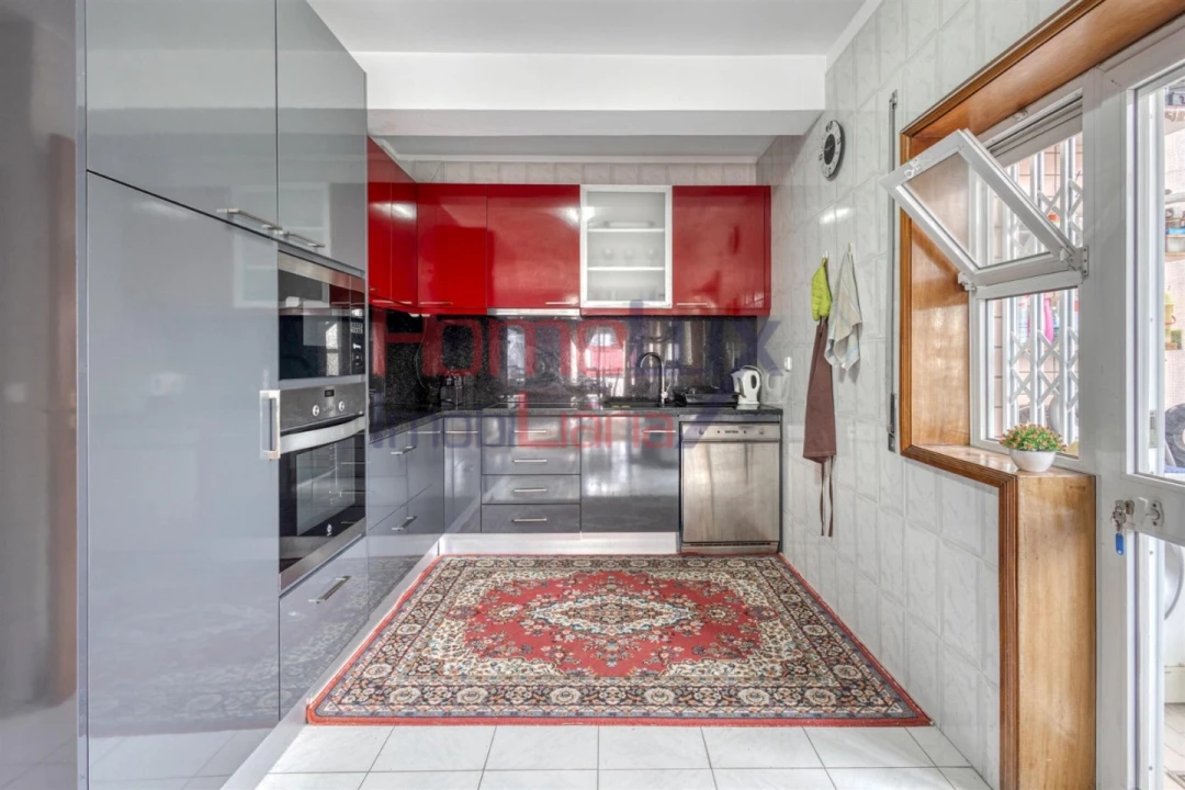 Apartamento T2 para Venda em Baguim do Monte (Rio Tinto) Foto 2