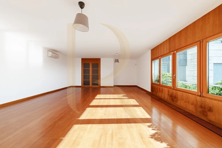 Apartamento T4 para Venda em Belém Foto 4