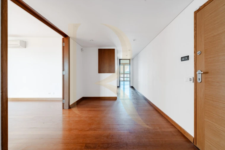 Apartamento T4 para Venda em Belém Foto 7