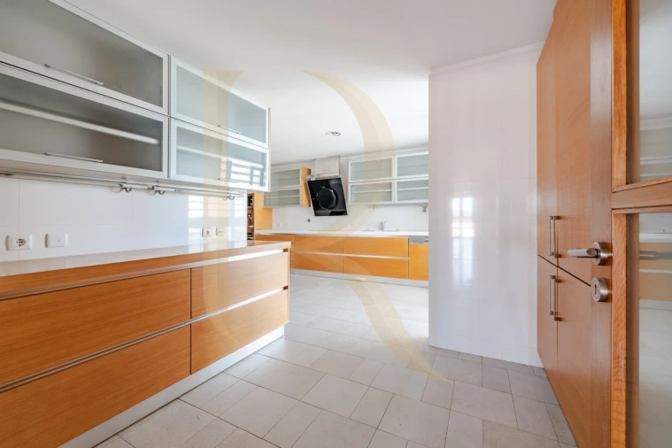 Apartamento T4 para Venda em Belém Foto 10