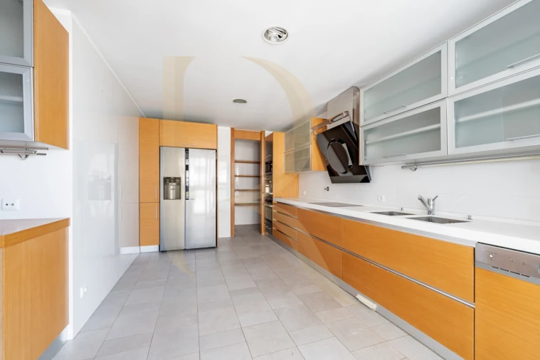 Apartamento T4 para Venda em Belém Foto 12