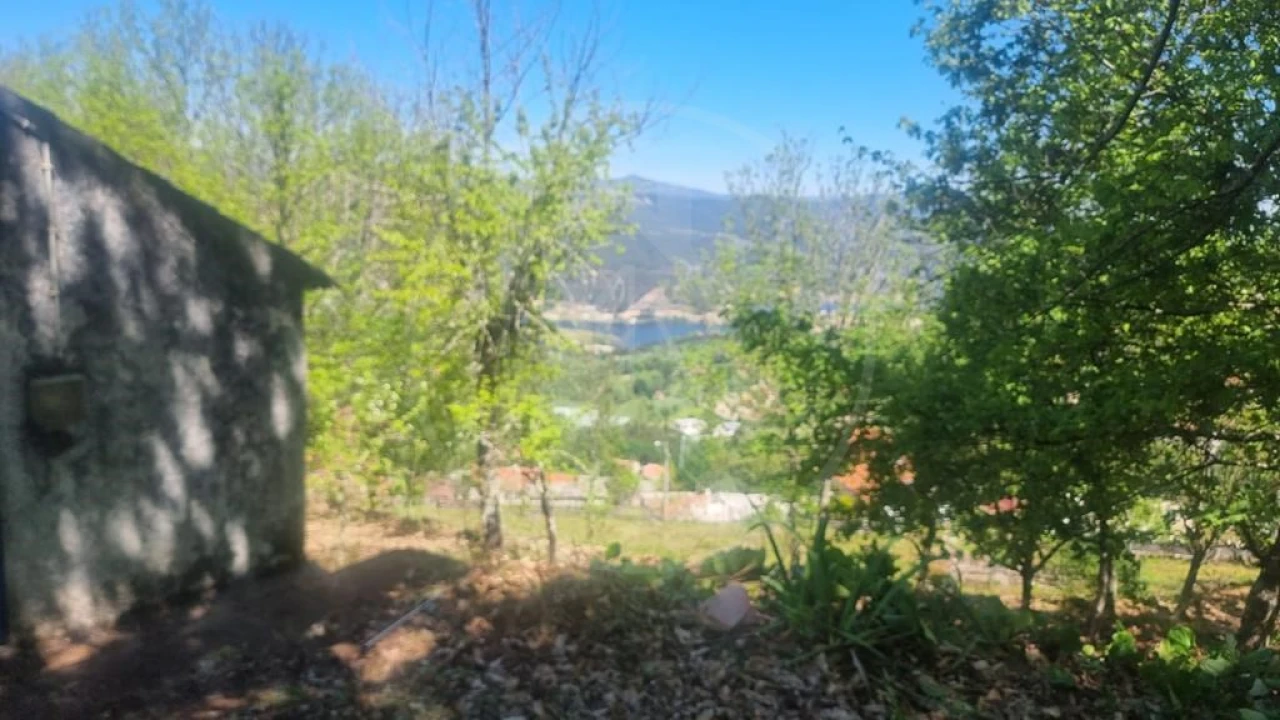 Moradia para Venda em Salvador e Santo Aleixo de Além-Tâmega Foto 5