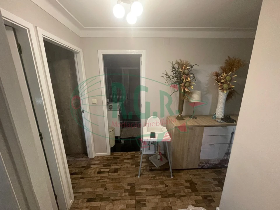 Apartamento T2 para Venda em Rio Tinto Foto 4