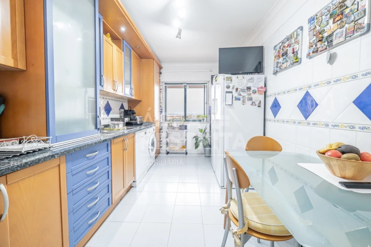 Apartamento T3 para Venda em Barreiro e Lavradio Foto 7