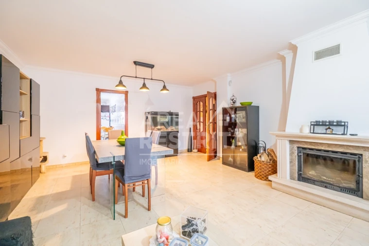 Apartamento T3 para Venda em Barreiro e Lavradio Foto 9