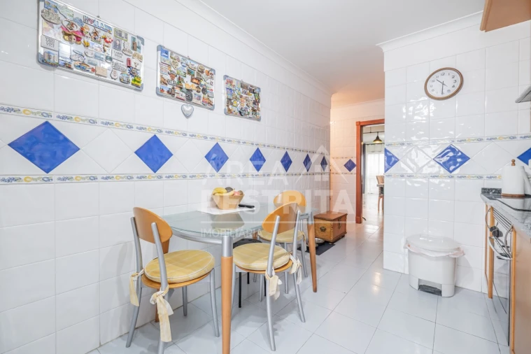 Apartamento T3 para Venda em Barreiro e Lavradio Foto 18