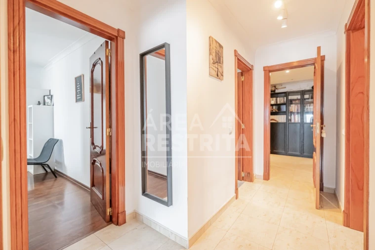 Apartamento T3 para Venda em Barreiro e Lavradio Foto 28