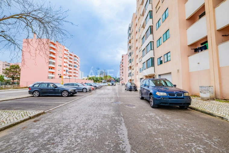 Apartamento T3 para Venda em Barreiro e Lavradio Foto 45