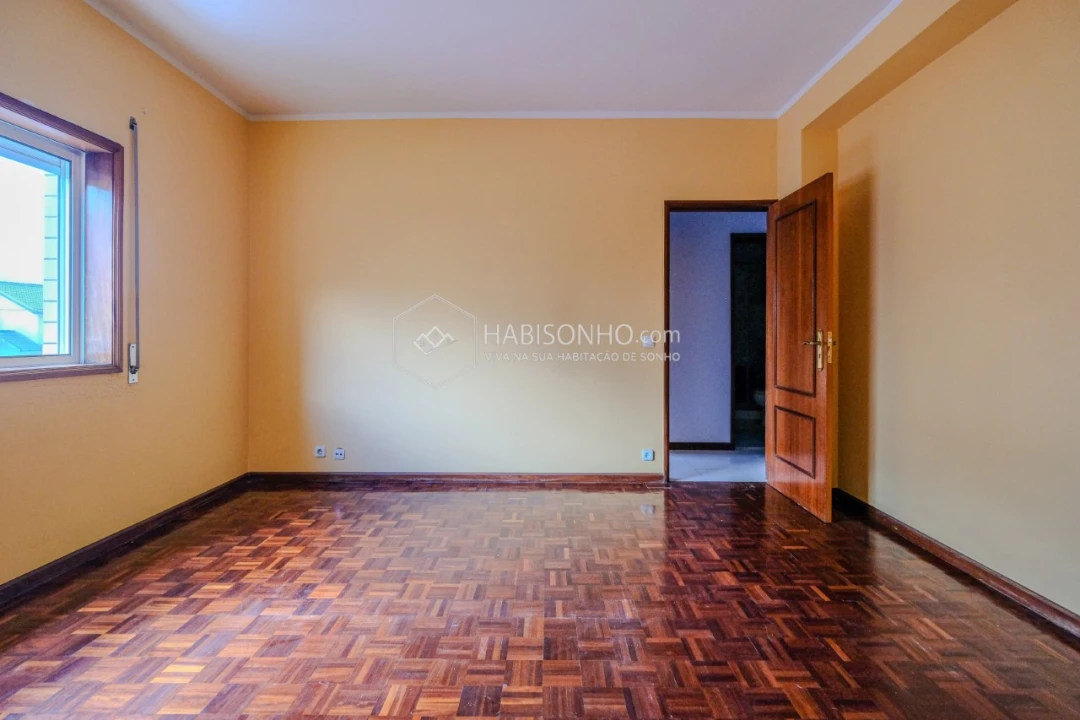 Apartamento T2 para Venda em Baguim do Monte (Rio Tinto) Foto 13