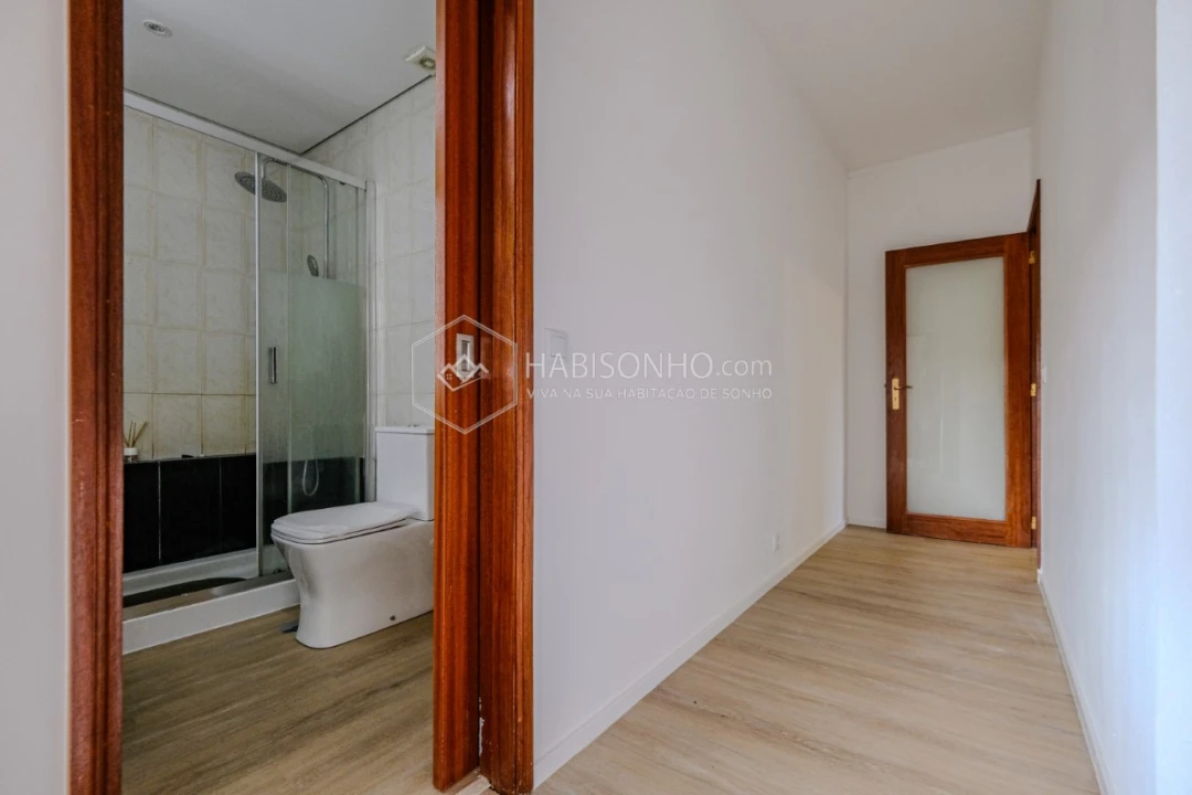 Apartamento T2 para Venda em Baguim do Monte (Rio Tinto) Foto 8