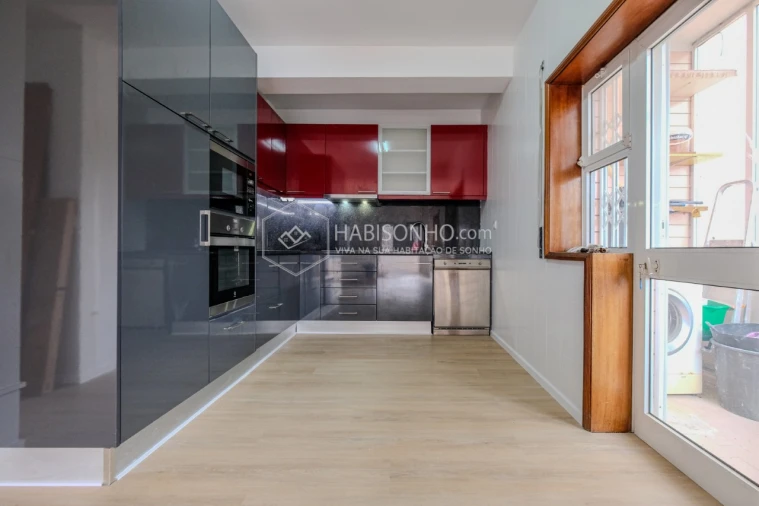 Apartamento T2 para Venda em Baguim do Monte (Rio Tinto) Foto 3