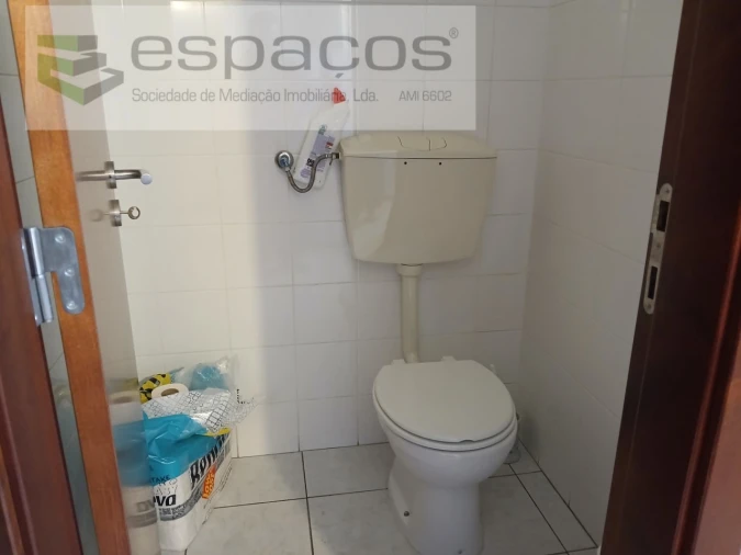 Moradia T3 para Venda em Lardosa Foto 18