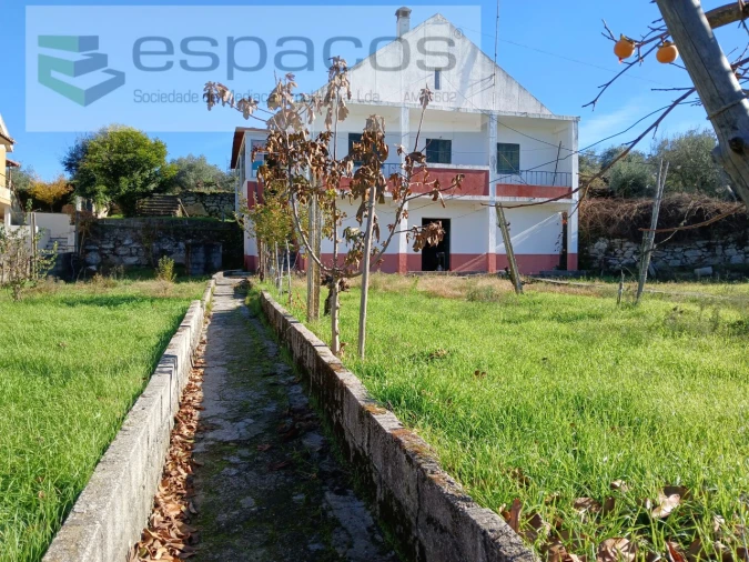 Quinta T4 para Venda em Aldeia do Bispo, Águas e Aldeia de João Pires Foto 1