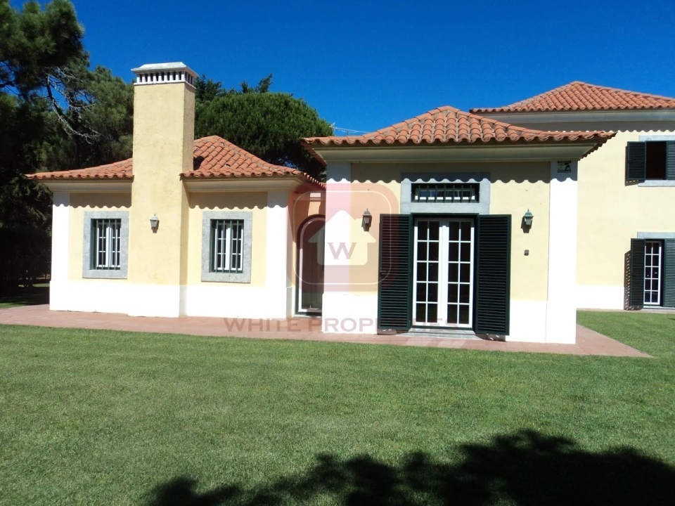 Moradia T6 para Arrendamento em Cascais e Estoril Foto 1