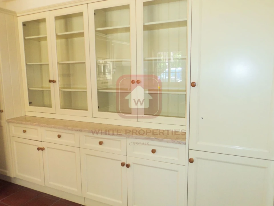 Moradia T6 para Arrendamento em Cascais e Estoril Foto 9