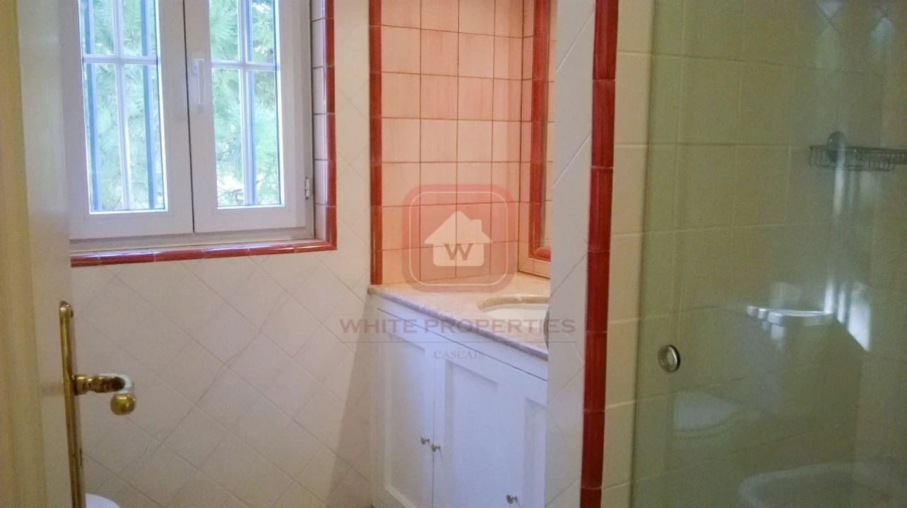 Moradia T6 para Arrendamento em Cascais e Estoril Foto 32