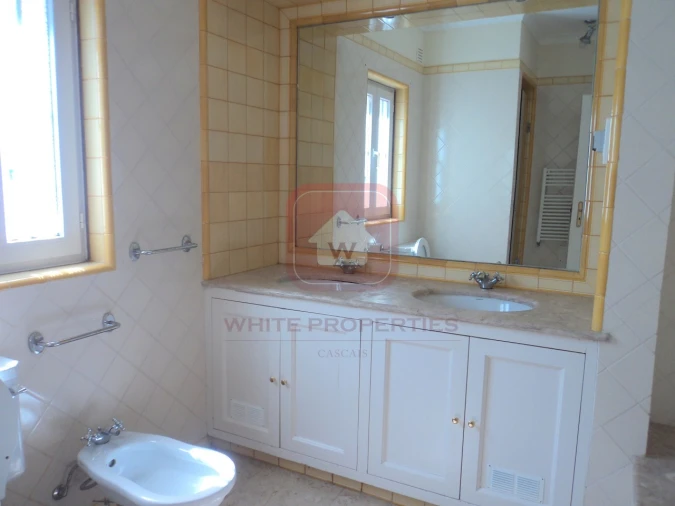 Moradia T6 para Arrendamento em Cascais e Estoril Foto 17