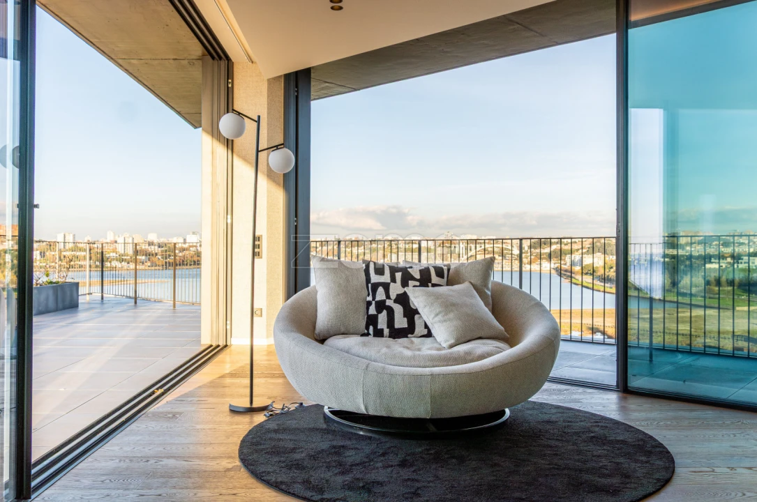 Apartamento T4 para Venda em Canidelo Foto 12
