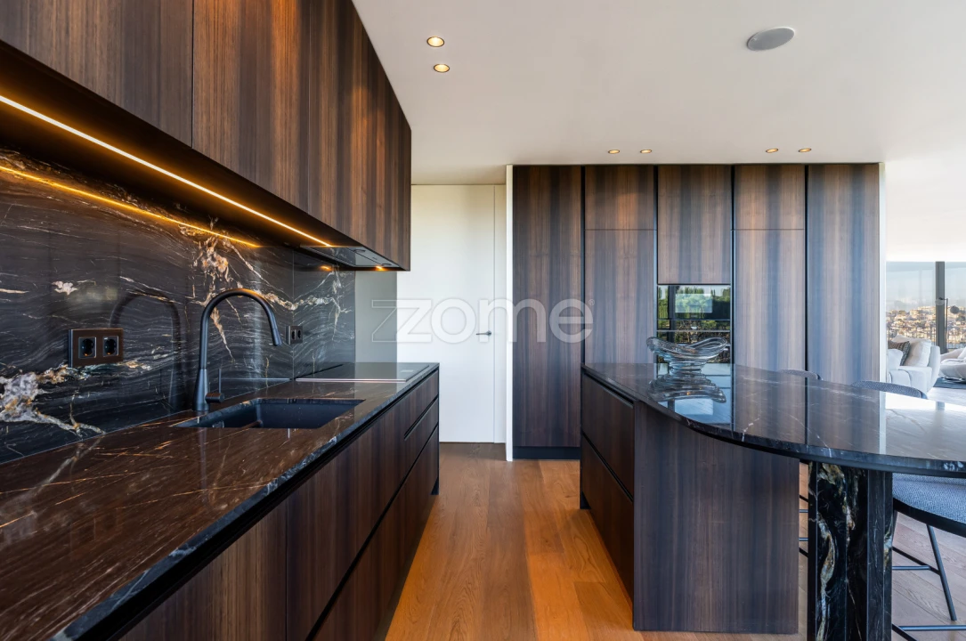 Apartamento T4 para Venda em Canidelo Foto 16