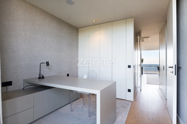 Apartamento T4 para Venda em Canidelo Foto 24