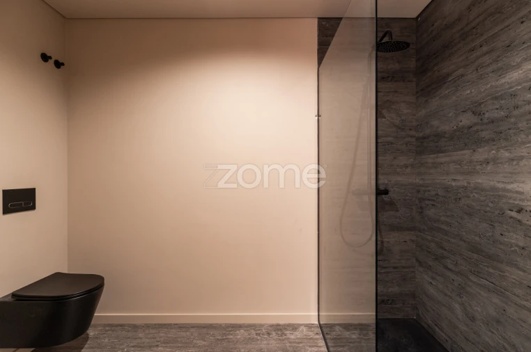 Apartamento T1 para Venda em Vilar de Andorinho Foto 6