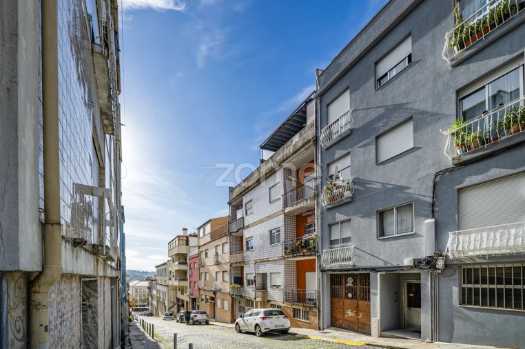 Apartamento T2 para Venda em São Vitor (Braga)