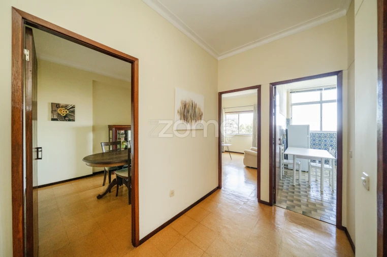 Apartamento T2 para Venda em São Vitor (Braga) Foto 7
