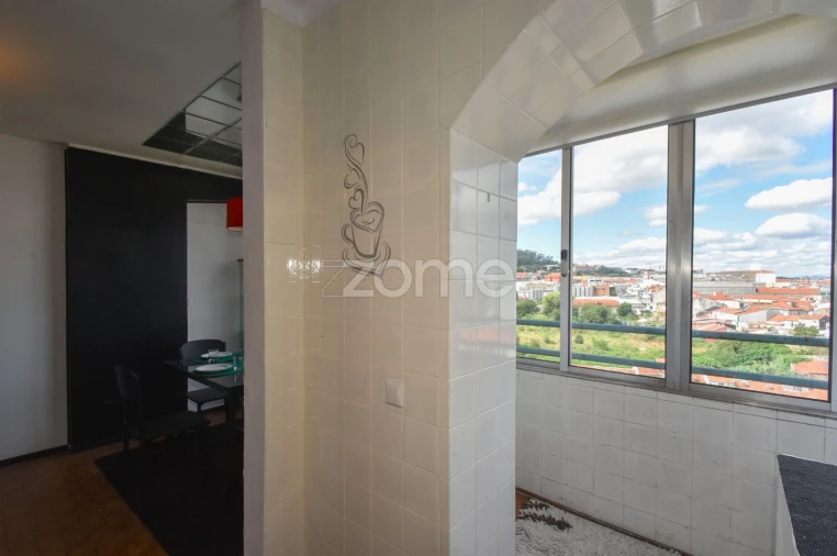 Apartamento T2 para Venda em Campanhã Foto 11