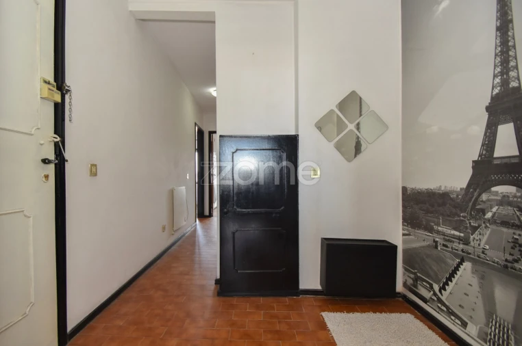 Apartamento T2 para Venda em Campanhã Foto 16