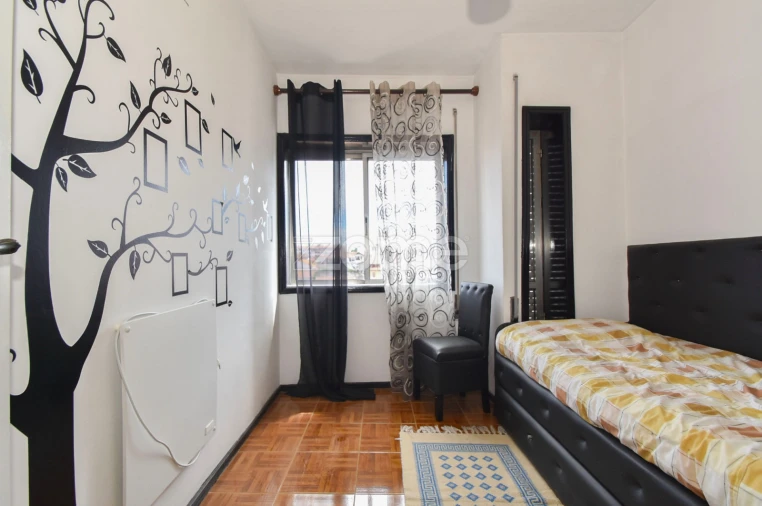 Apartamento T2 para Venda em Campanhã Foto 26