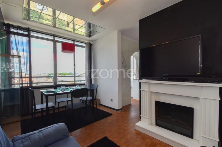 Apartamento T2 para Venda em Campanhã Foto 5