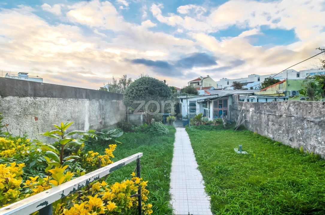 Moradia T4 para Venda em São Mamede de Infesta e Senhora da Hora Foto 20