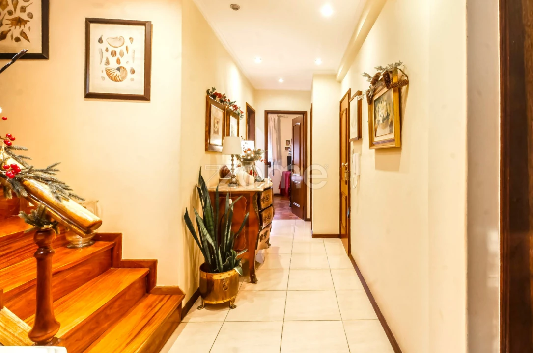 Moradia T4 para Venda em São Mamede de Infesta e Senhora da Hora Foto 25