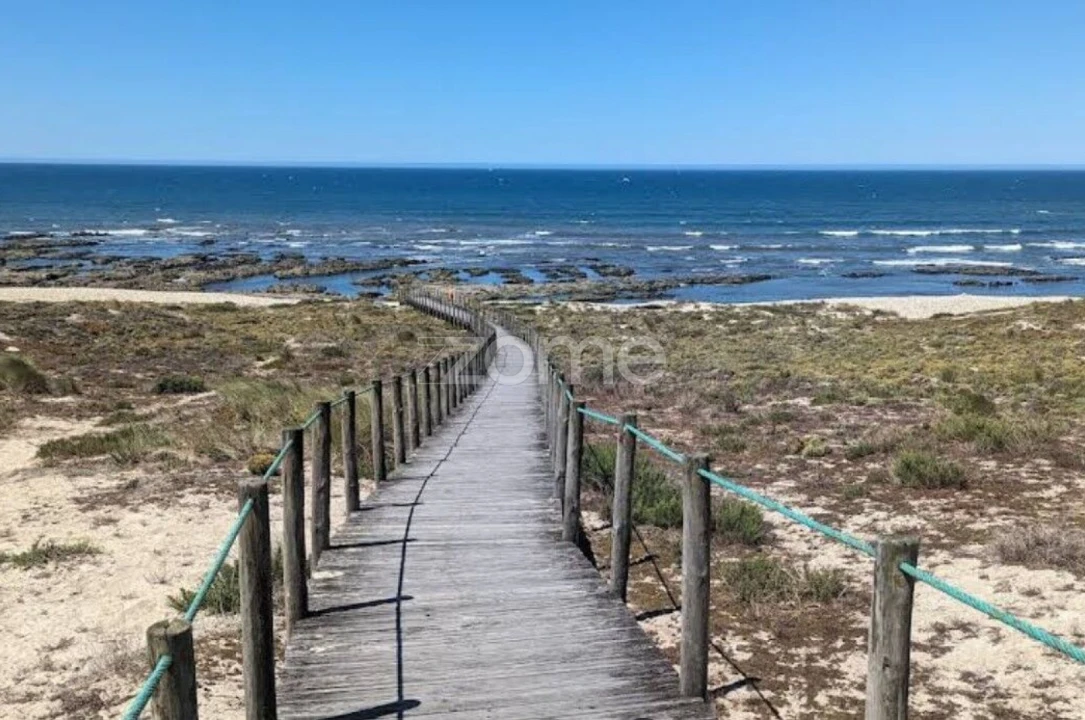 Terreno para Venda em Belinho e Mar Foto 15