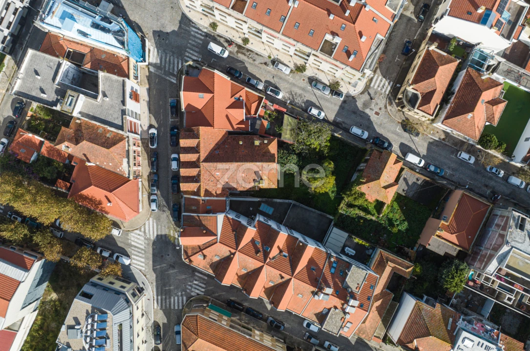 Prédio para Venda em Espinho Foto 10