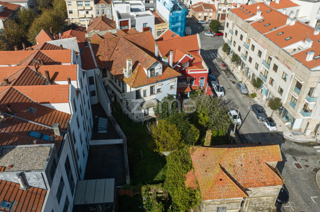 Prédio para Venda em Espinho Foto 9